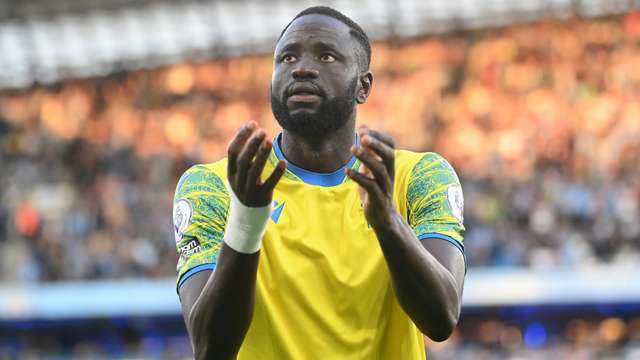 Cheikhou Kouyate Nottingham Forest 2022-23